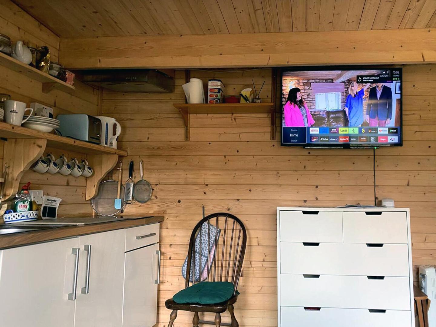 Cosy Garden Log Cabin Σαλισμπέρι Εξωτερικό φωτογραφία